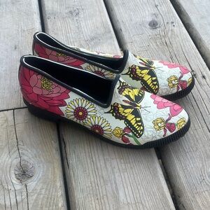 NEW Cougar Rubber Handcrafted Butterfly & Floral Slip-On Flats Size 8